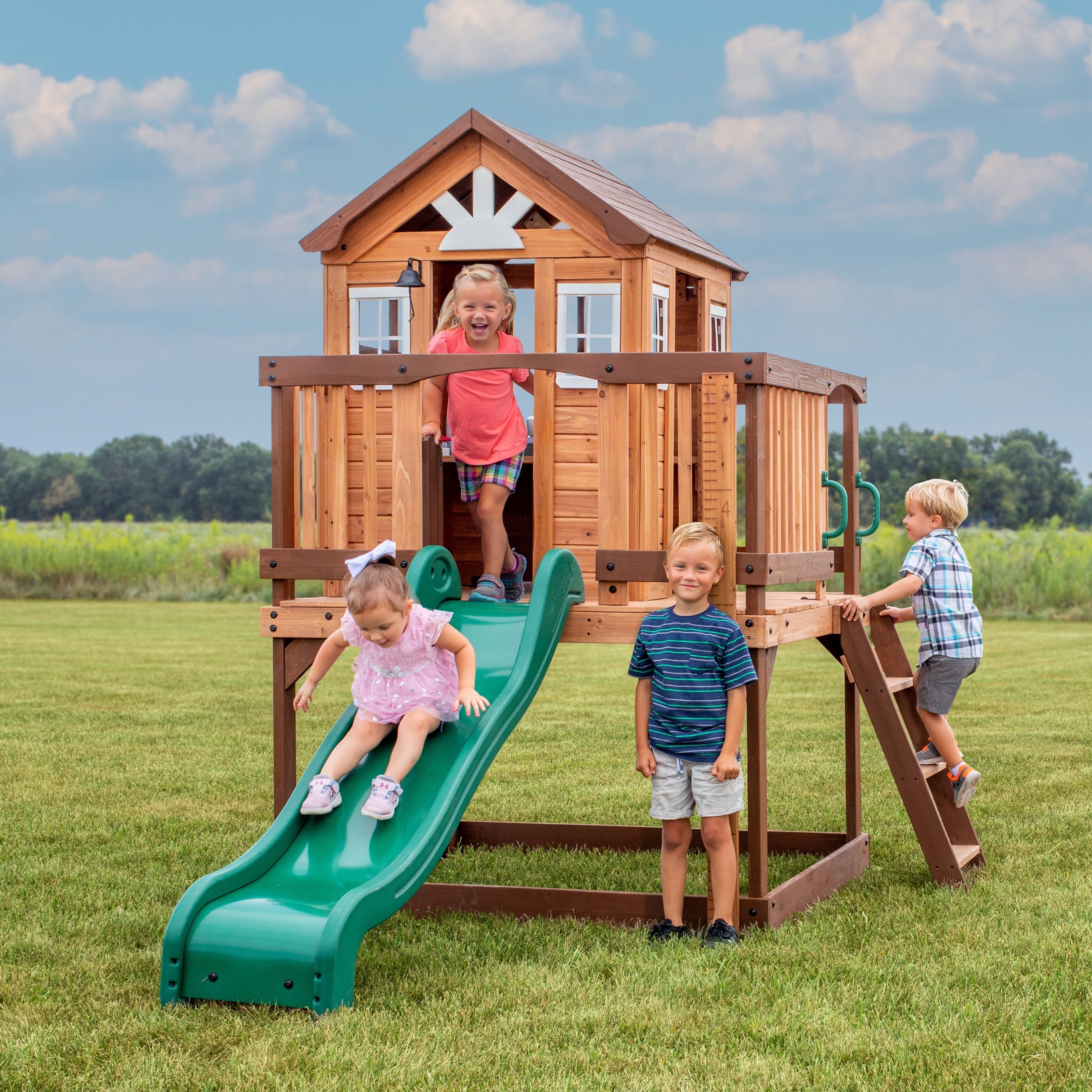 How a Backyard Playhouse Inspires Imagination and Lasting Childhood Memories